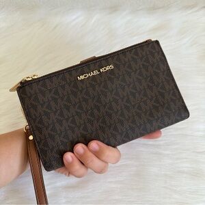 Michael Kors Jet Set Brown Monogram Travel Wallet